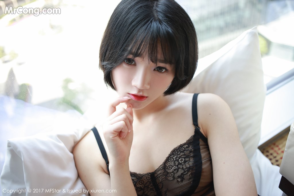 MFStar Vol.110 Yue Ye Yao Jing (悦 爷 妖精) (53 photos)