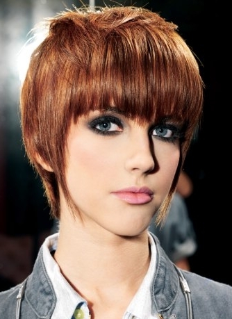 Peinados a la Moda: Peinados cortos de mujeres 2012