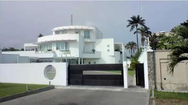 Mr. Dangote's home (Africacadle) Mr. Dangote's home (Africacadle)