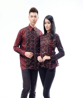 desain baju couple batik lengan panjang