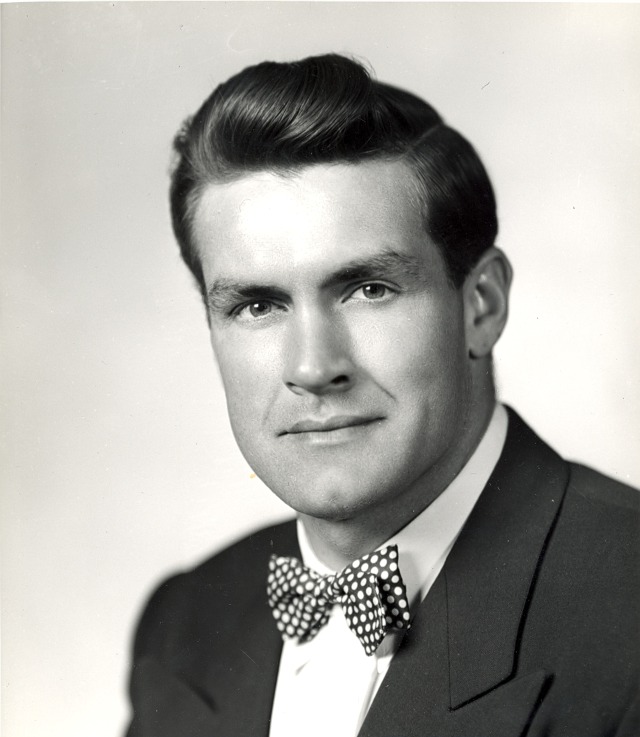 OC Domer Loyal Son of Notre Dame Bob McBride Passes