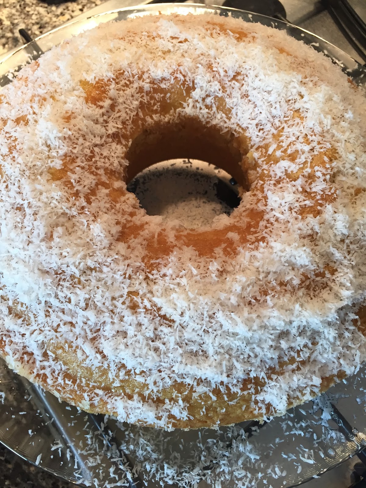 A Tasca do Rato: Bolo de côco húmido