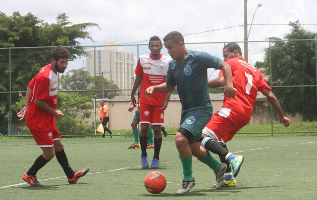 Resultado de imagem para jogadores samambaiense