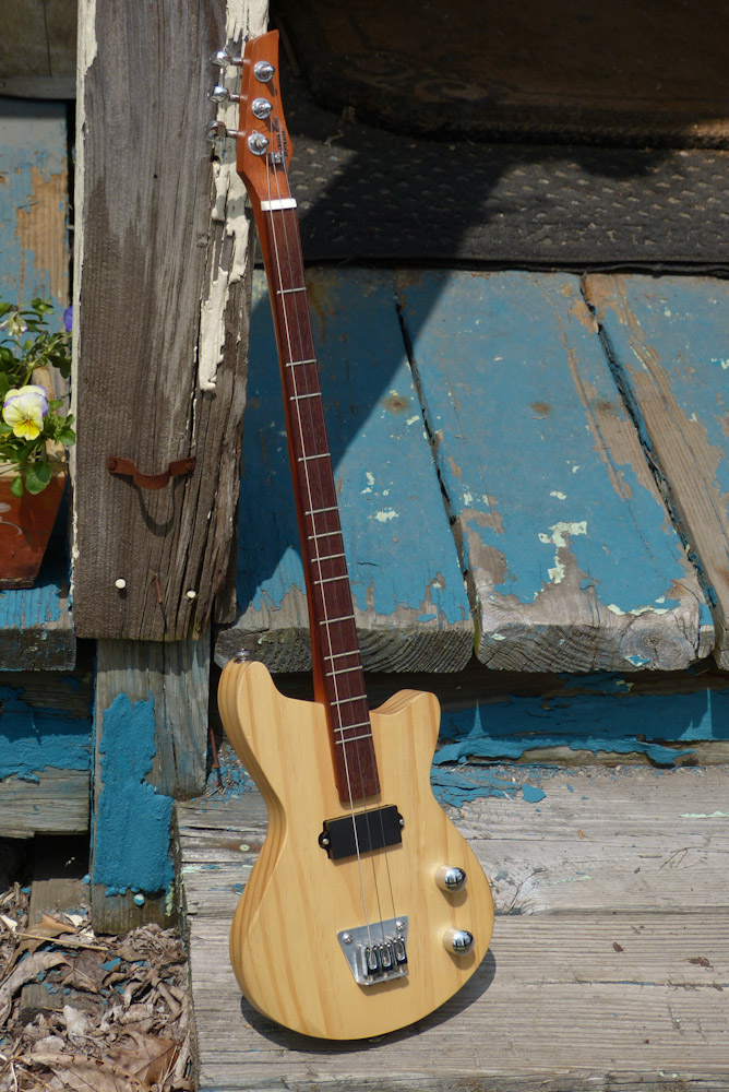 2000s Jupiter Creek Electric Strumstick/Dulcimer