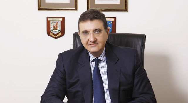 Αποτέλεσμα εικόνας για αθανασιος εξαδακτυλος