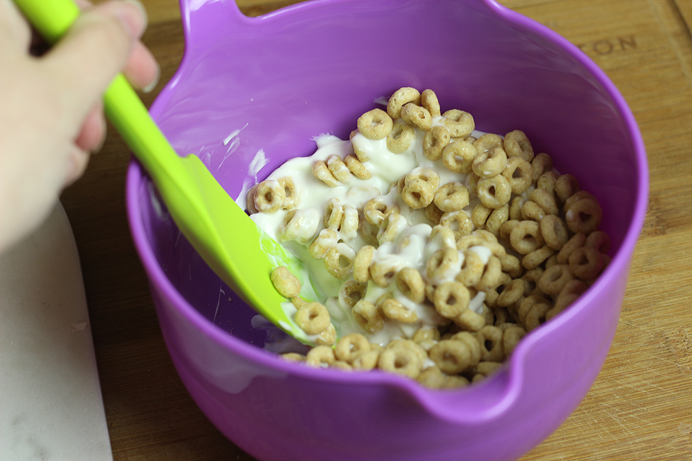 Recipe Toddler Snacks Yogurt Covered Cheerios XO Noelle