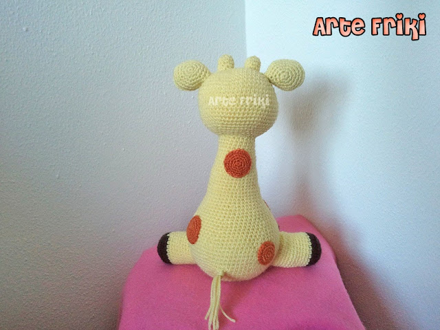 jirafa amigurumi giraffe amigurumi doll peluche muñeco ganchillo crochet