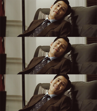 웃을 때 소년같이 웃는 이정재 .jpg | 인스티즈