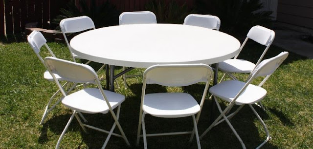 folding chair Larry Hoffman