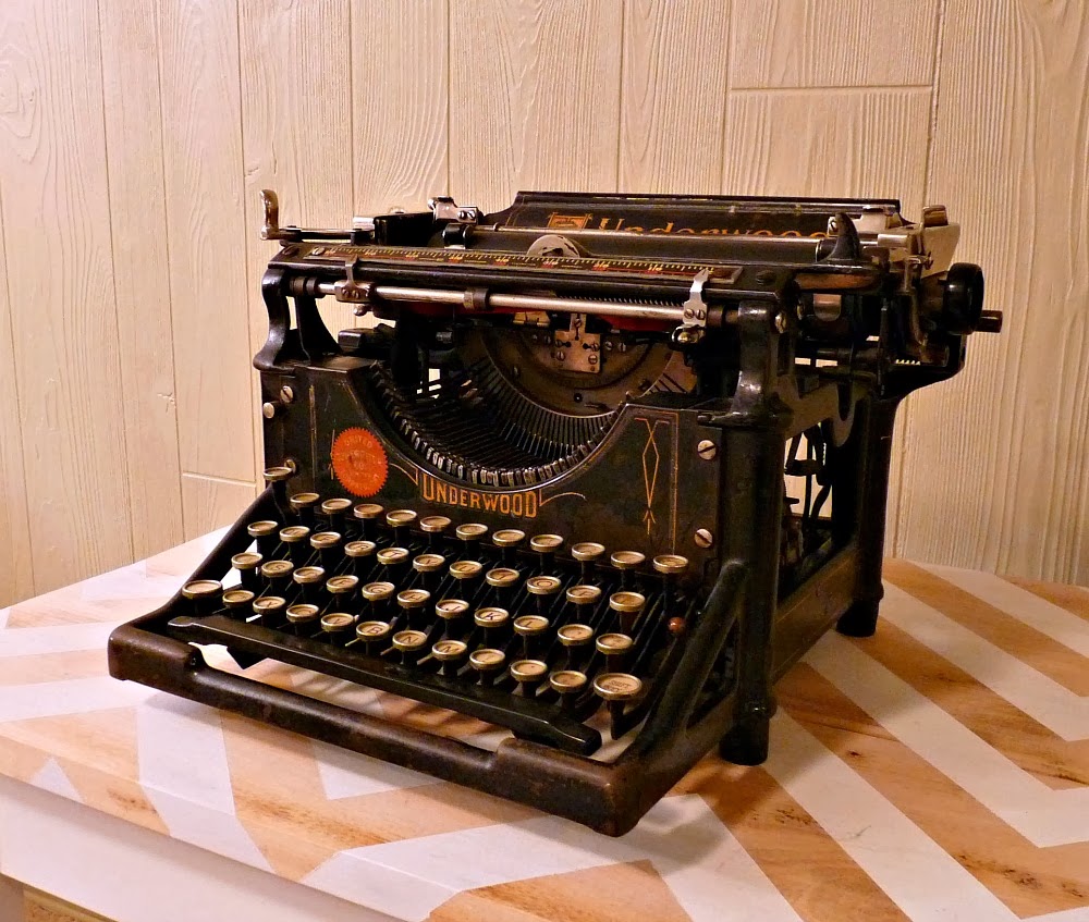 Vintage Typewriter Vintage Typewriter