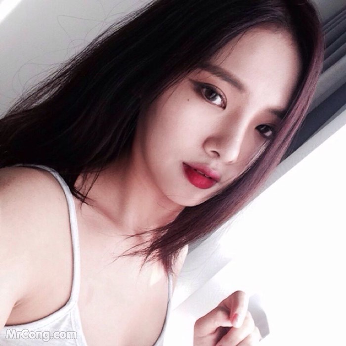 Yu Han (jeee622) Hot girl famous huge breasts social network (684 pictures)