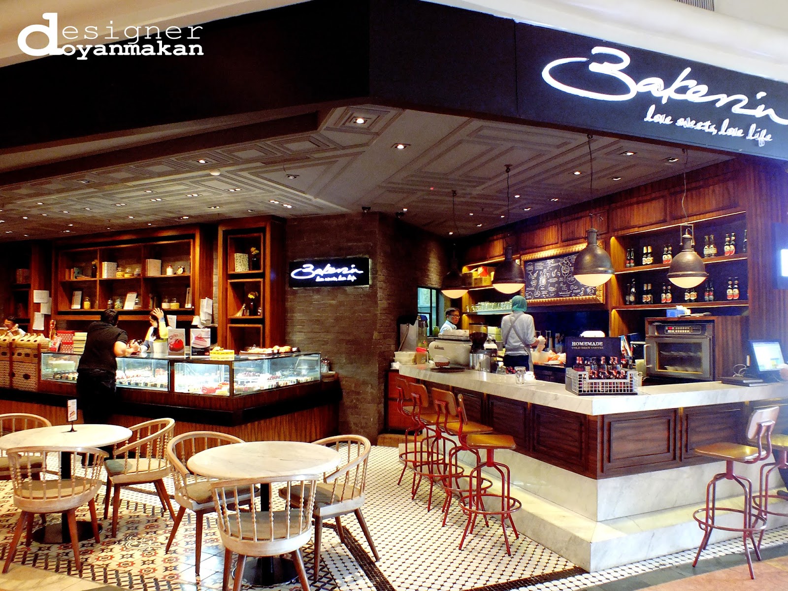 Designer Doyan Makan Bakerzin Plaza Senayan