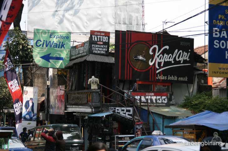 jalan cihampelas bandung