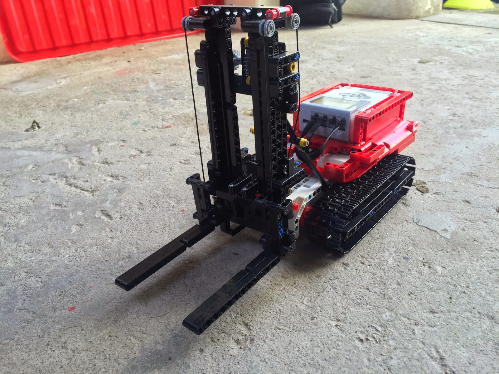 The Plastic Brick Blog Lego Mindstorms Ev3 Forklift