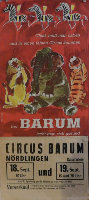 illustrée de zèbres, éléphant et fauve c'est affiche est d'un style de graphisme tres moderne