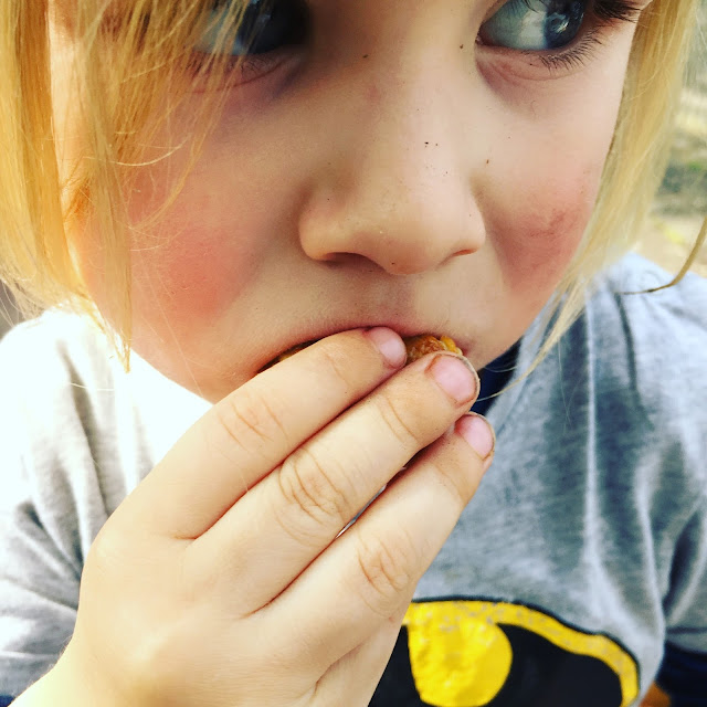 Urlaub mit zwei Kleinkindern - Eisessen Urlaub mit zwei Kleinkindern - Eisessen