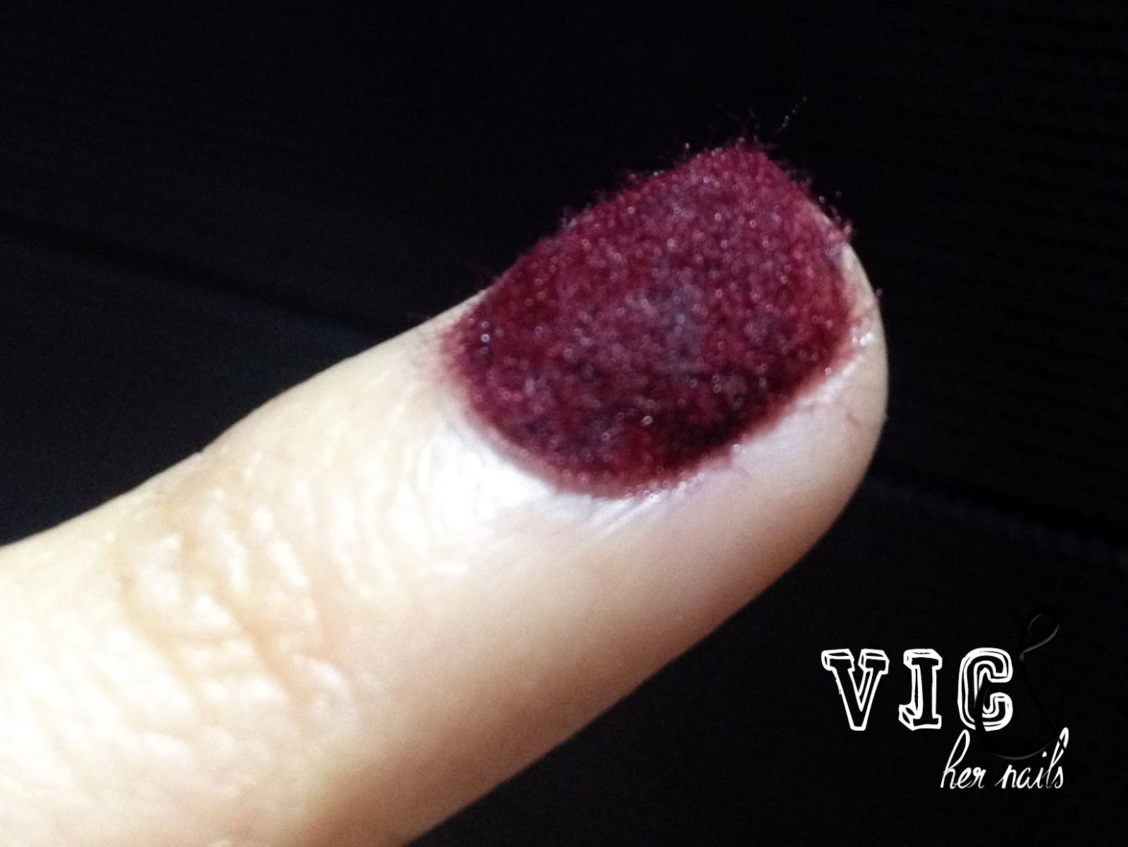 Vic and Her Nails DIY Flocking Powder