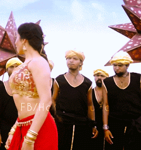 Regina Cassandra Hot Sexy GIF Images:Best Navel & Cleavage Showing Photos Ever