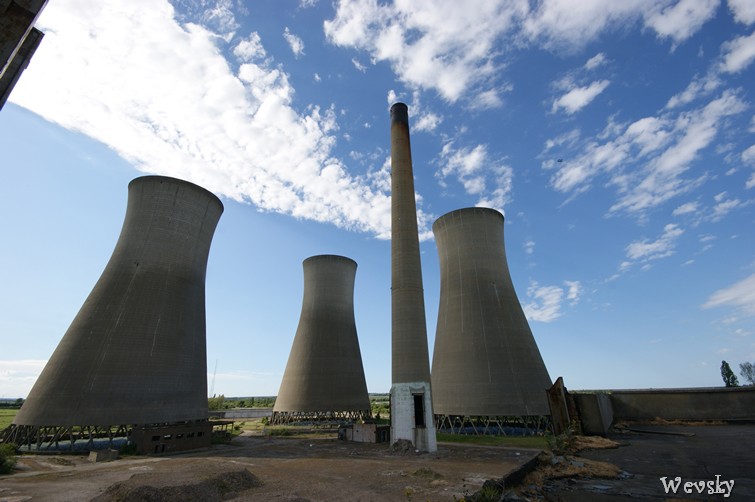 wevskys-exploration-stuff-richborough-power-station-revisit-may-2011
