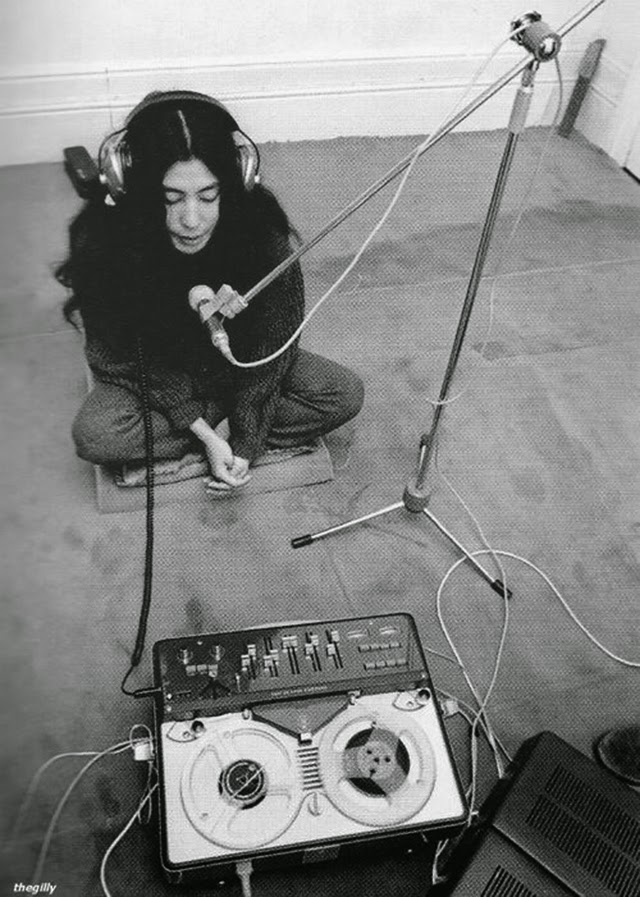 Rare Portraits of Yoko Ono in the Early 1960s, Before She Married John