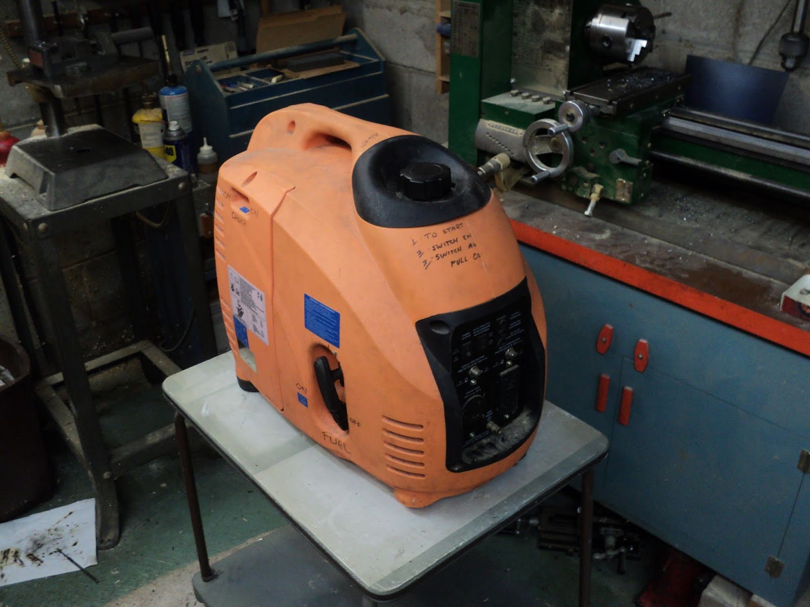 Rouge River A Princess Auto Power Fist 3,000 Continuous Watts