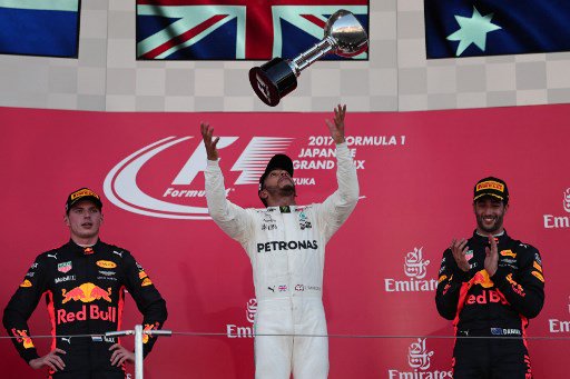 Lewis Hamilton gana en Japón y se acerca a su cuarto título