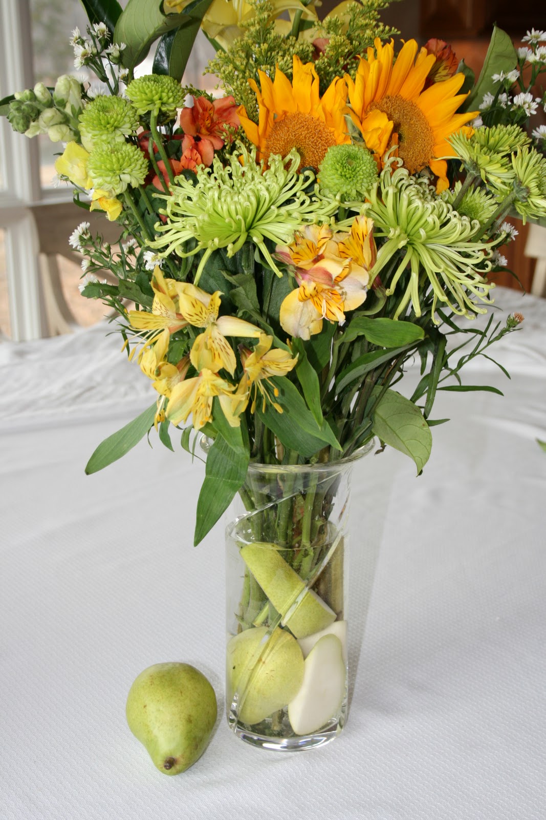 Everyday Entertaining Flower Arrangements with Fruit DIY Projects