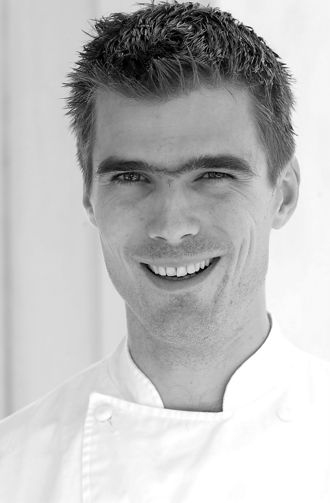Athens Life Unleashed 5 and 10 Chef Hugh Acheson on Bravo TV's Top