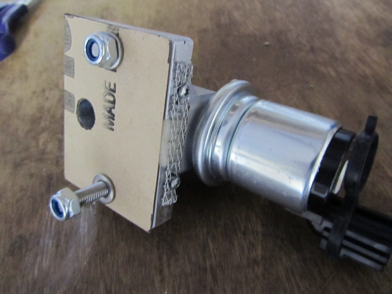 Richard's GBS Zero: Idle Air Control (IAC) Valve - 2