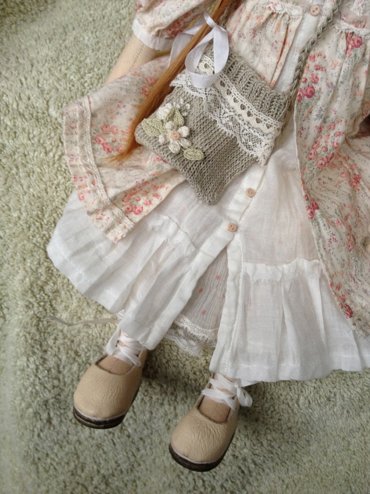 Troy's Toys: Игровая кукла.