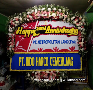 Bunga Papan Happy Anniversary (WS-105)