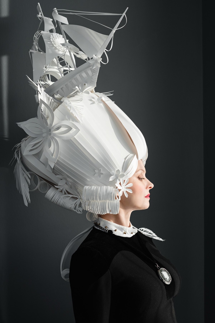 02-Asya-Kozina-Ася Козина-Baroque-Wigs-made-out-of-Hand-Cut-Paper-www-designstack-co