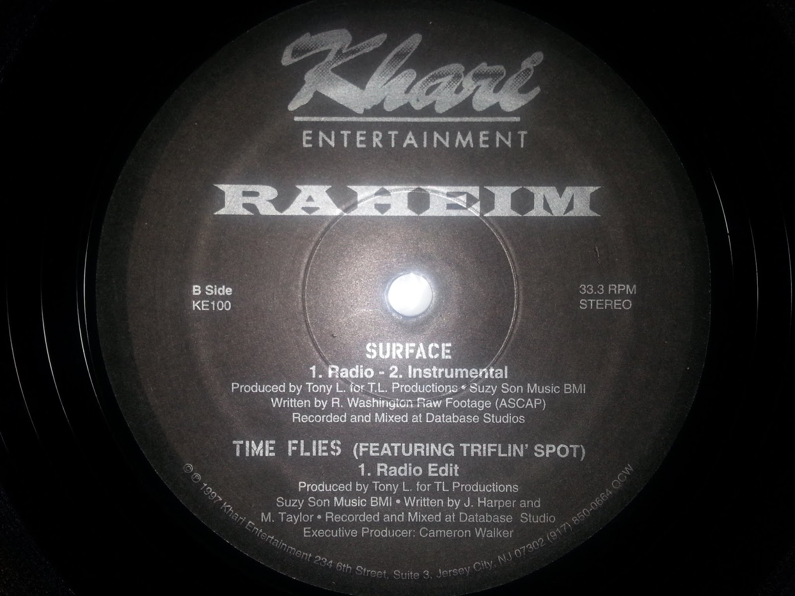 Below the surface speed up. Каменная вода. Below the surface. Below the surface. Обложка cd de-phazz.