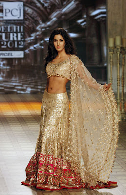 Bollywood World: Katrina Kaif In Wedding Dress