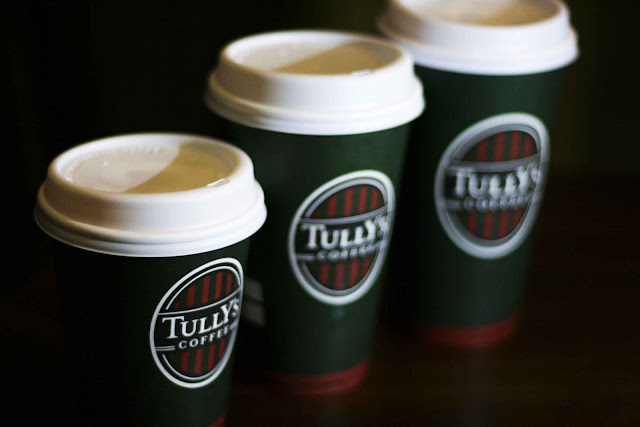 Tully's different cup sizes