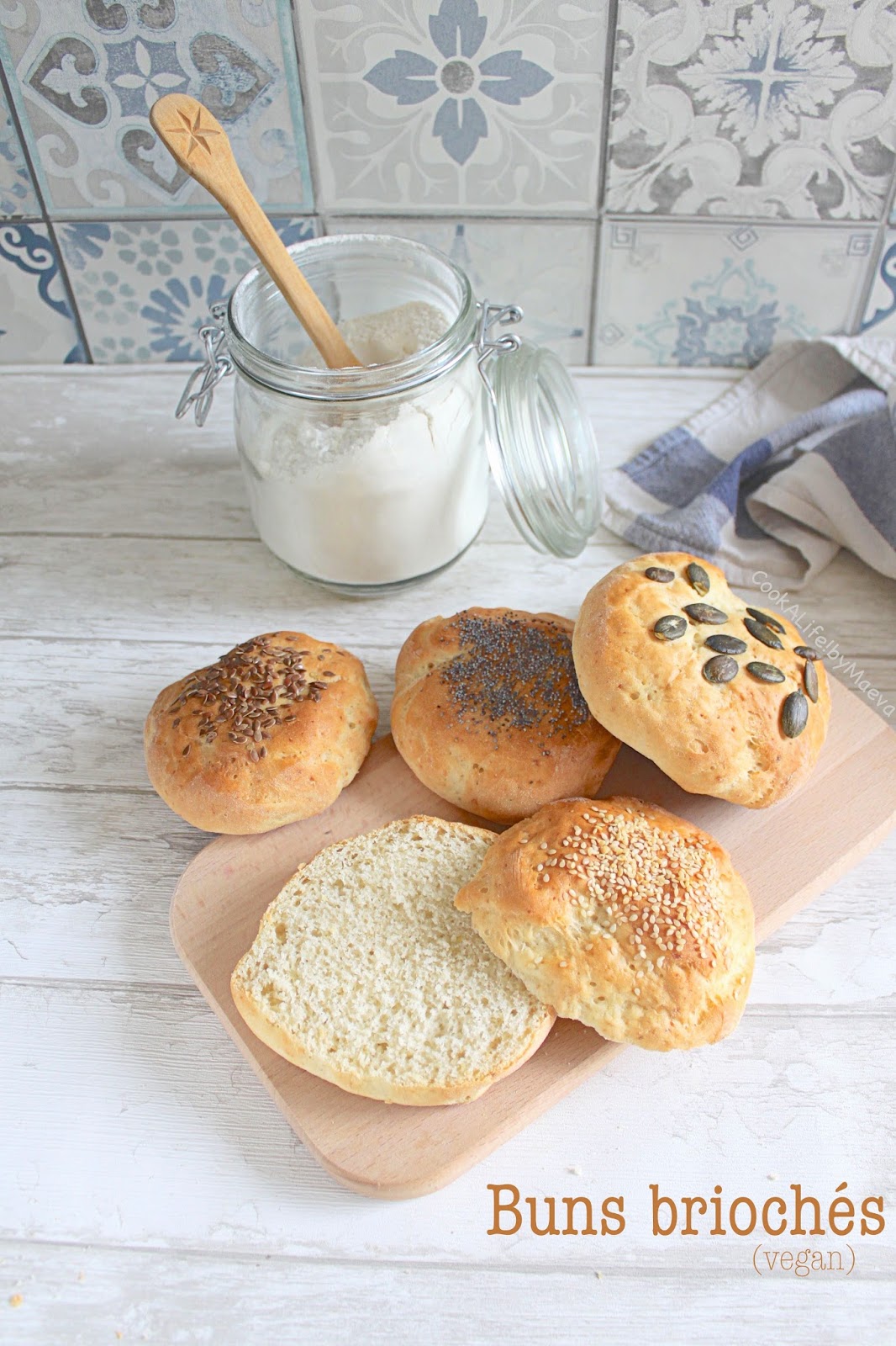 Buns briochés pour burgers (vegan) • Cook A Life! by Maeva