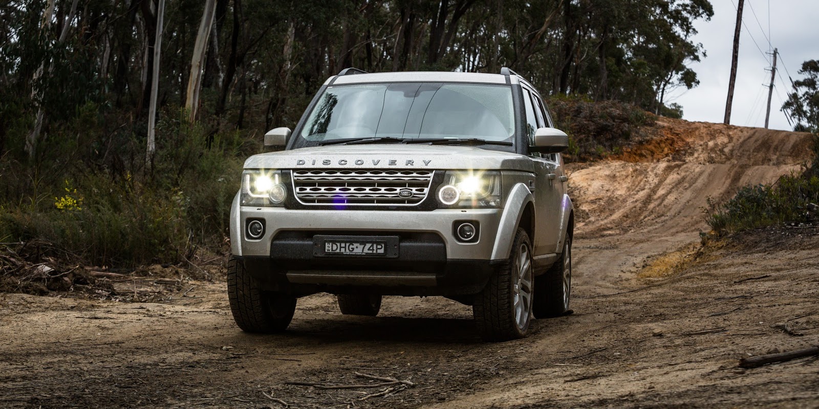 Дискавери 4.4 бензин. Land Rover Discovery 4 landmark. Land Rover Discovery 4 2016. NVA-Motors Discovery 4. Ленд Ровер Дискавери 4 Рестайлинг ПТФ.