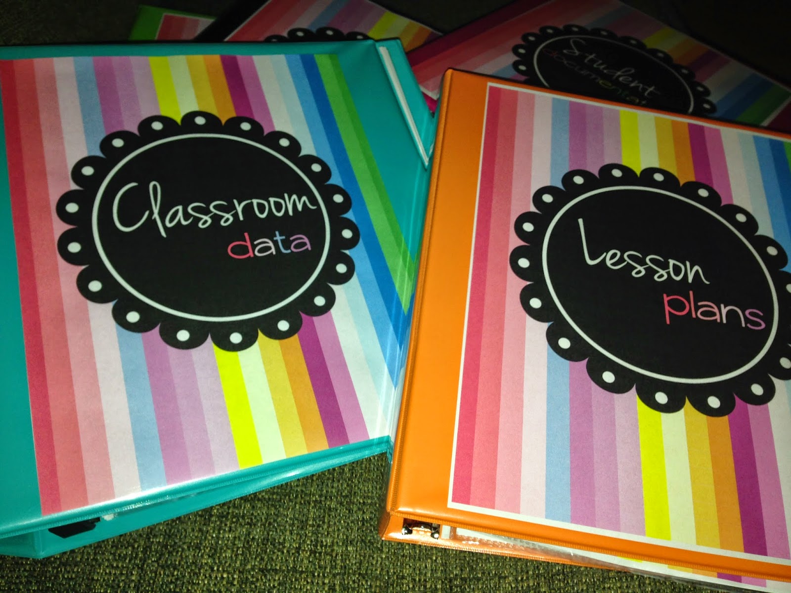 Teacher Organization Binders, Binders, Binders!!! Pride and Primary