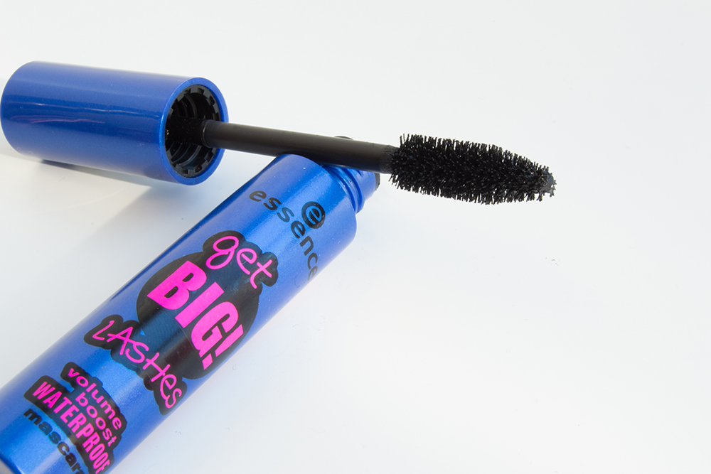 Máscara de pestañas waterproof get BIG! lashes, Essence