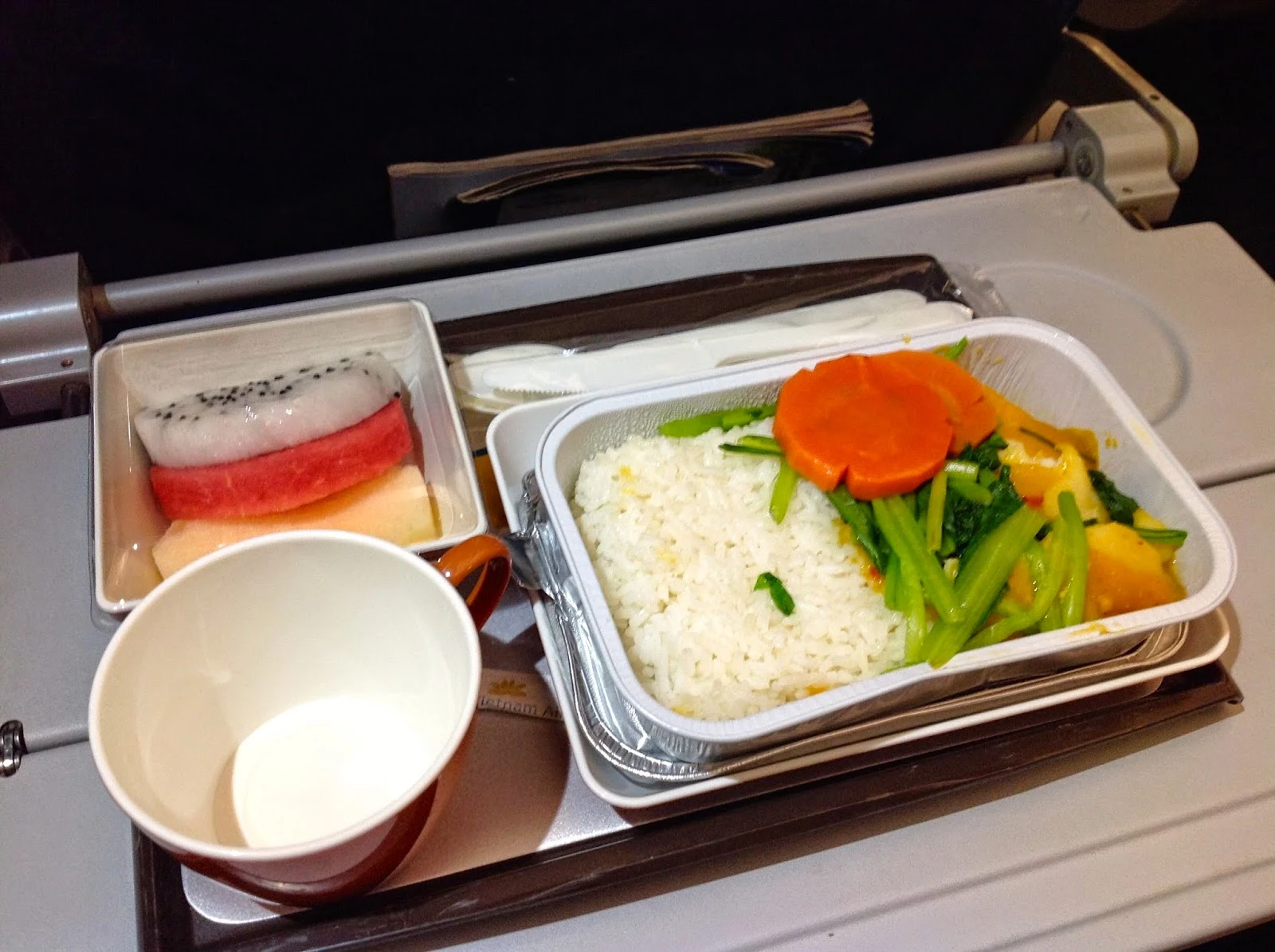 Vietnamairline-flight-meal