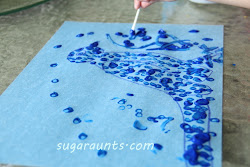 swab cotton painting paint playing grasp tripod away using