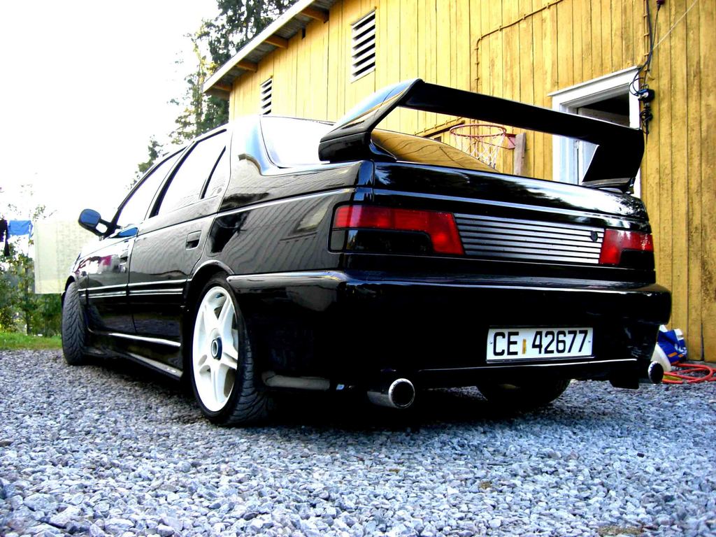 Gambar Wallpaper Mobil Holden