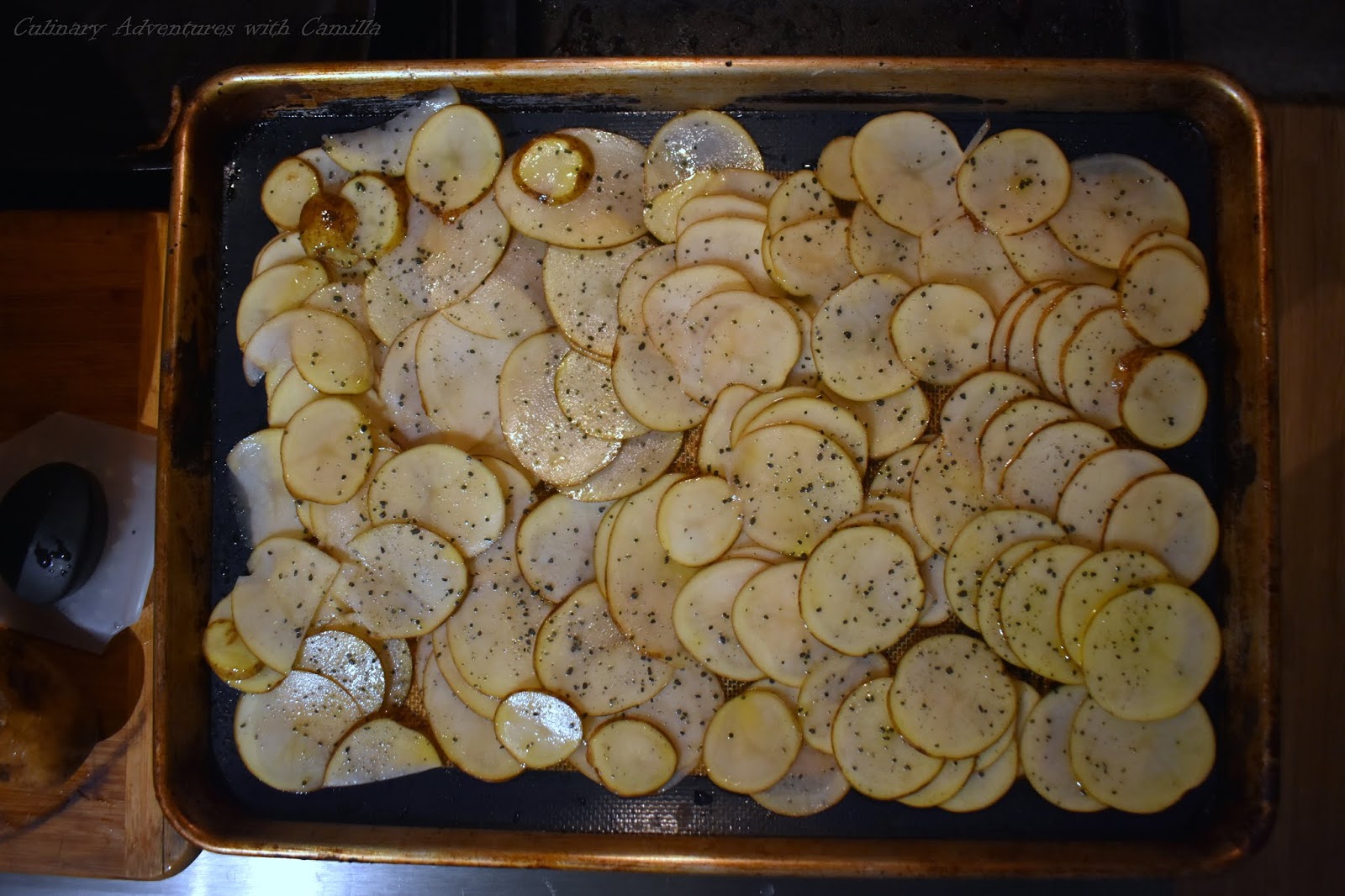 CalmtheTantrum Baked Salt and Pepper Potato Chips