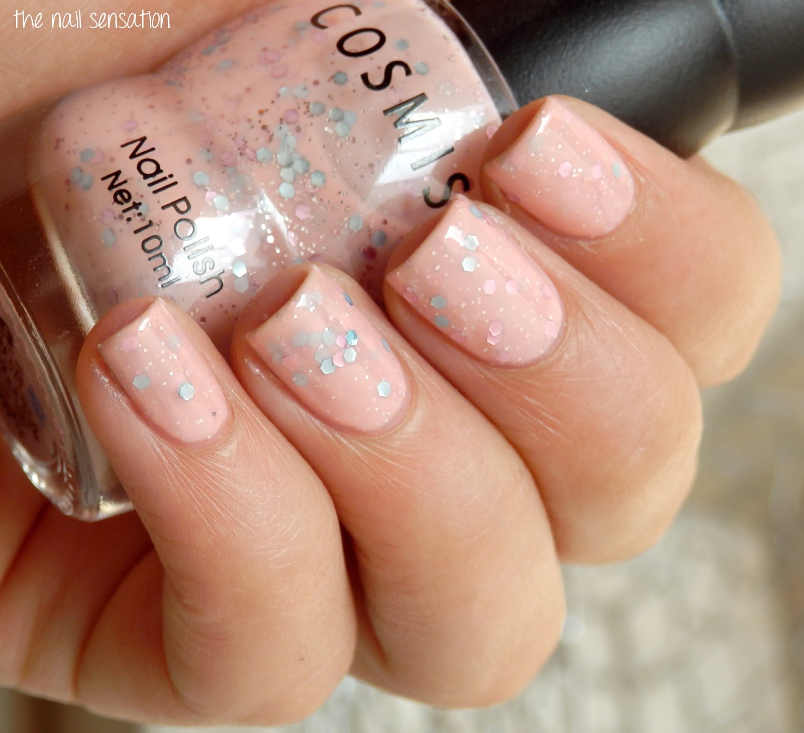 The nail sensation Glitter nail polish / Esmalte con Glitter Born