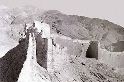 Tibet, Gyantse, fortifications, © L. Gigout, 1990