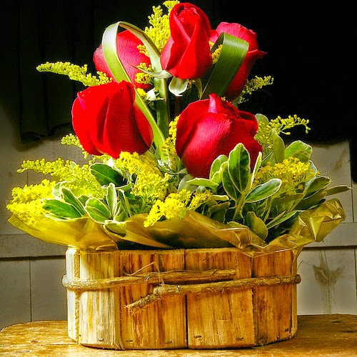 lindo%2Bcesta%2Bde%2Bflores.jpg
