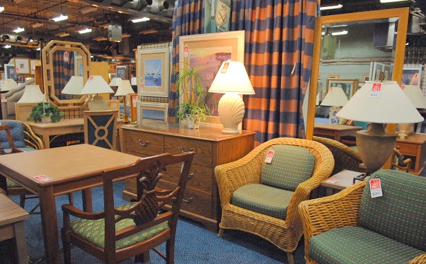 The Domestic Curator Hotel Furnishings On The Rebound