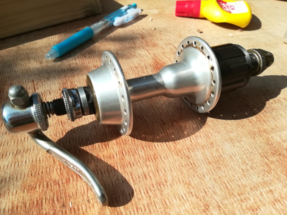 DuraAceEXハブ FH-7250 を分解レストアしようとして撃沈した話