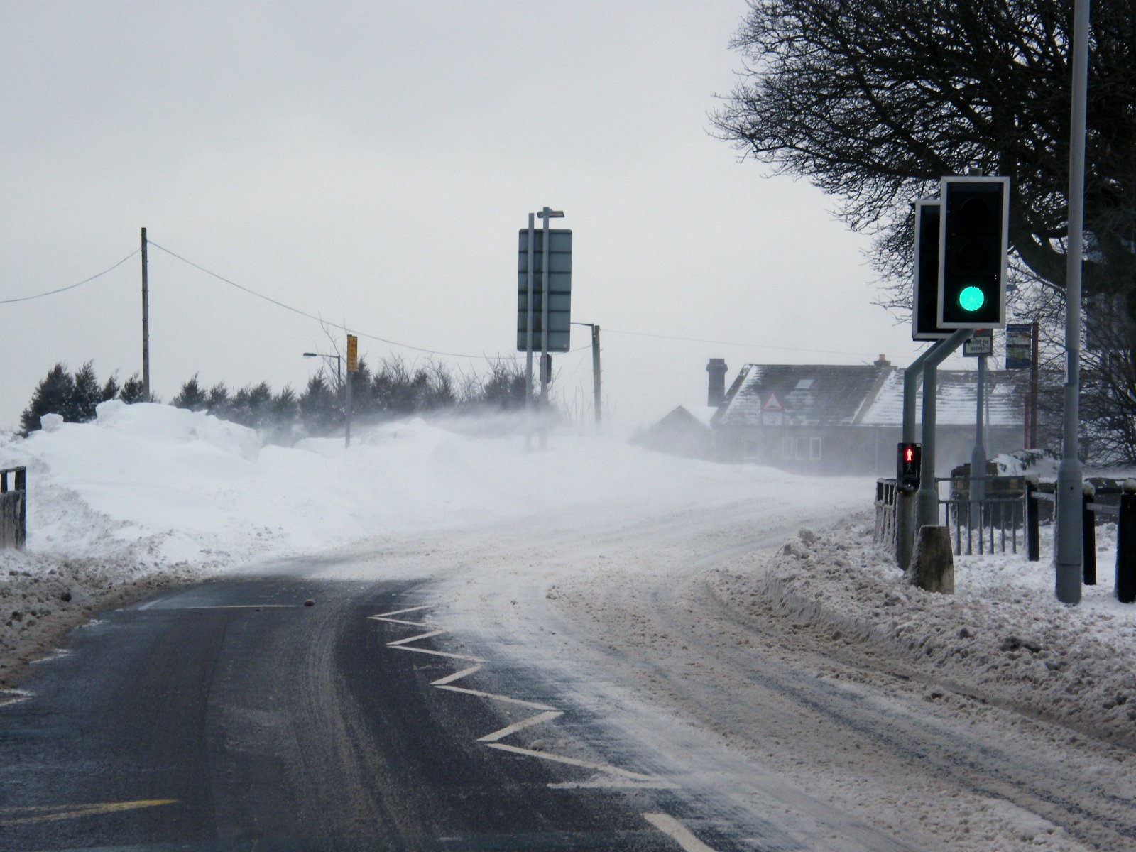 WEST YORKSHIRE BIRDING Yet more Queensbury snow scenes