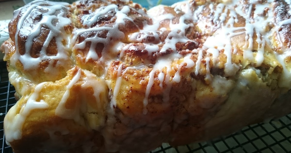 Leckeres aus Gertrauds Küche: Saftiger Nusszopf mit Marzipan